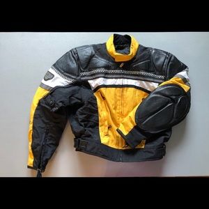 Women’s FIRSTGEAR Motorcycle Jacket Size XL